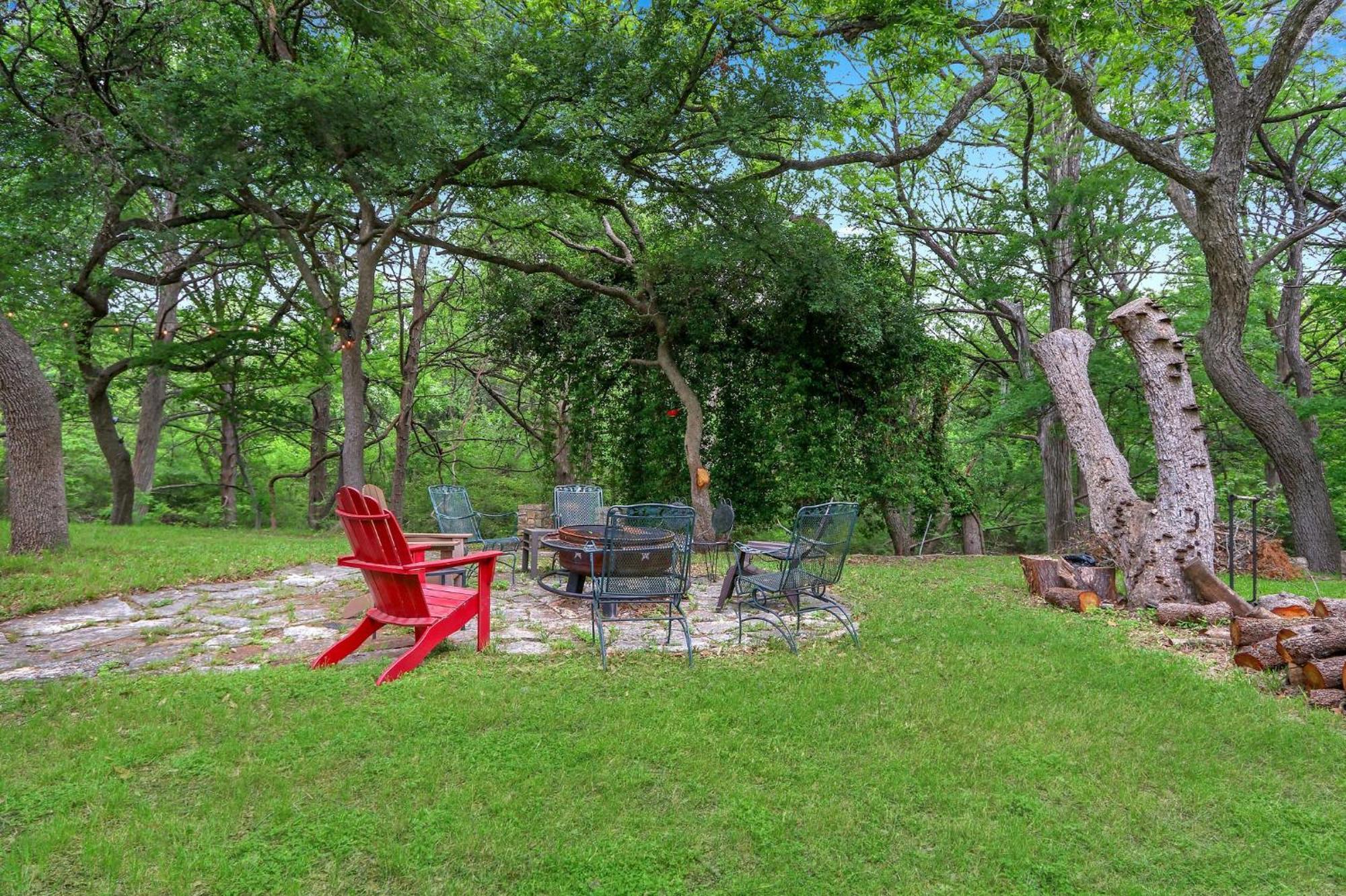 ウィンバリー Rock House On Cypress Creekヴィラ エクステリア 写真